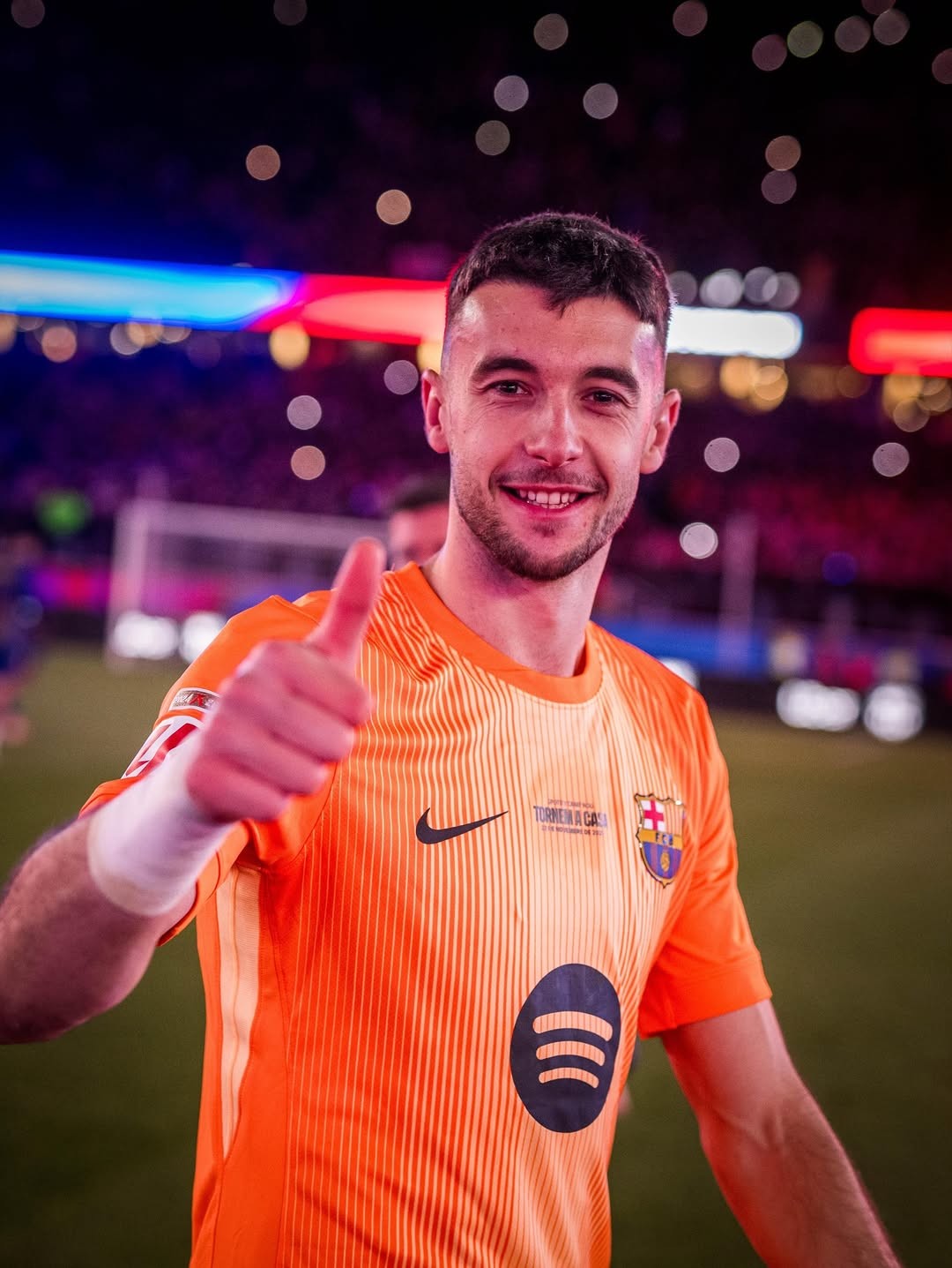 FC Barcelona 2025-26 GK 4 V2 Kit