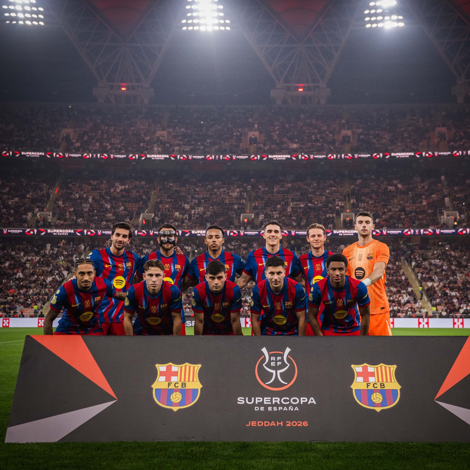 FC Barcelona 2025-26 GK 4 V4 Kit