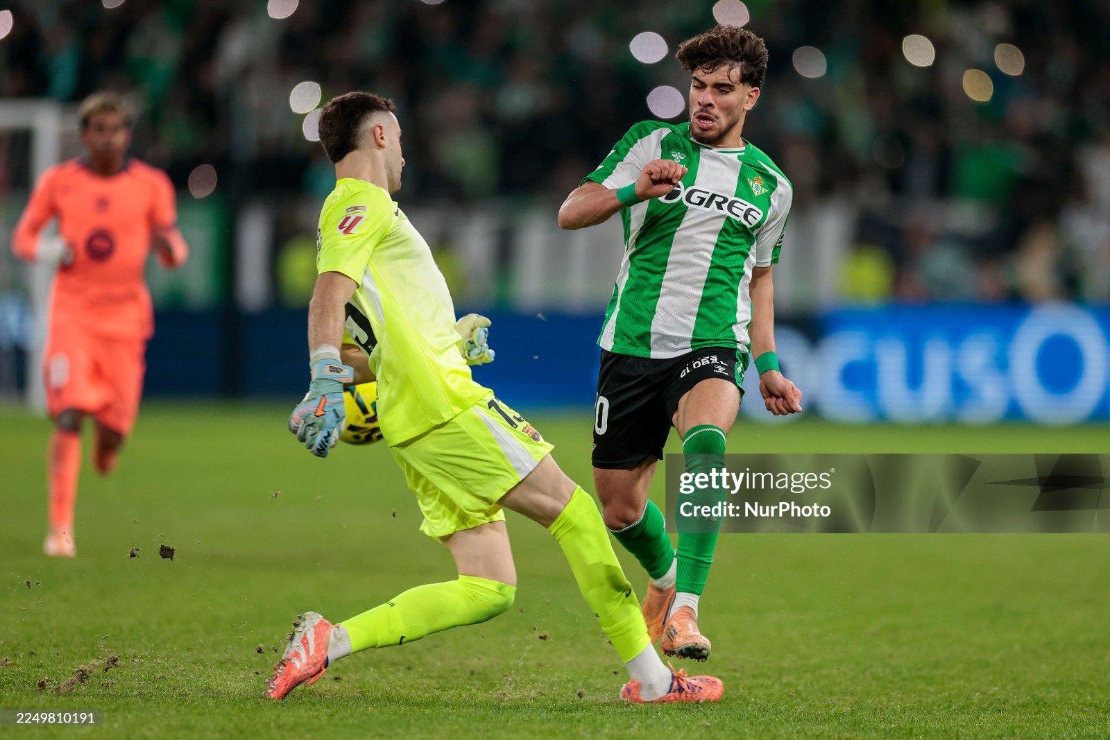 FC Barcelona 2025-26 GK 6 Kit