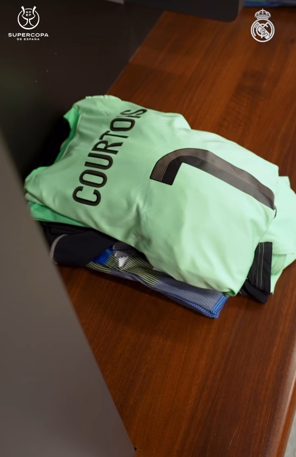 Real Madrid 2025-26 Supercopa de España GK Kit