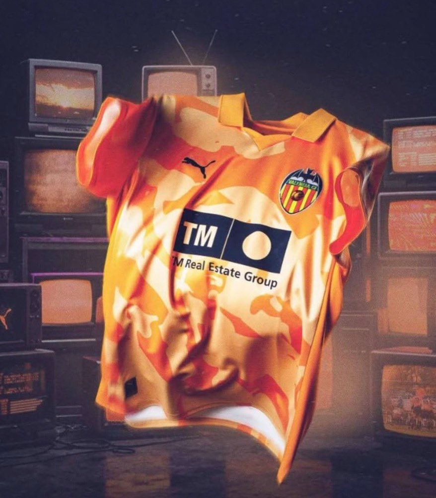 Valencia CF 2025-26 Retro Kit