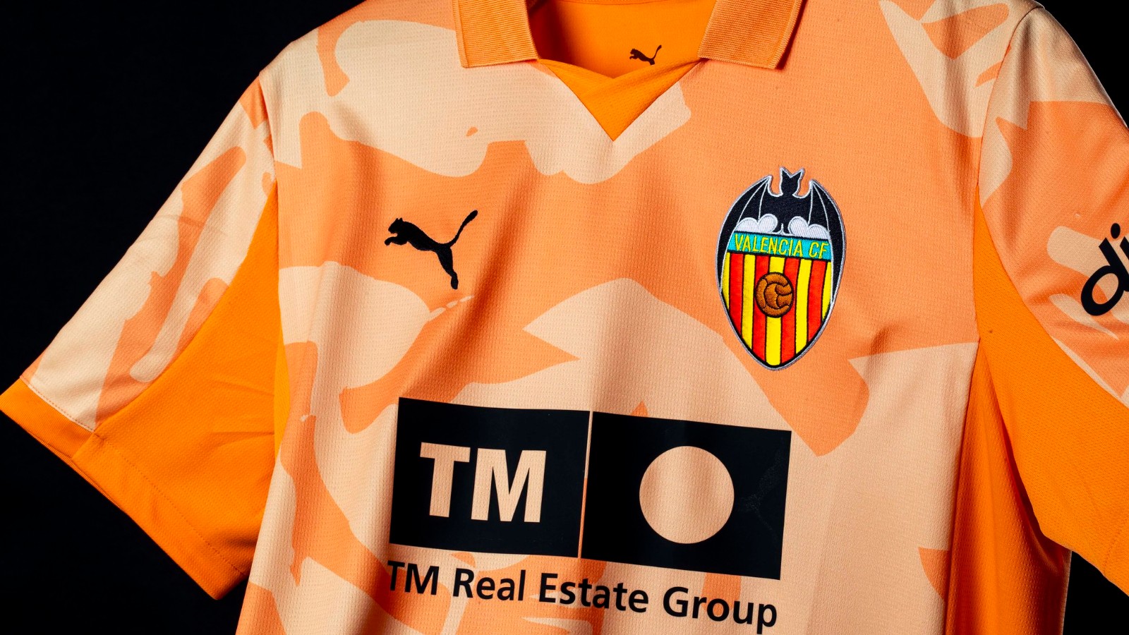 Valencia CF 2025-26 Retro Kit