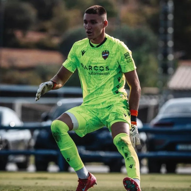 Levante UD 2025-26 GK 2 Kit