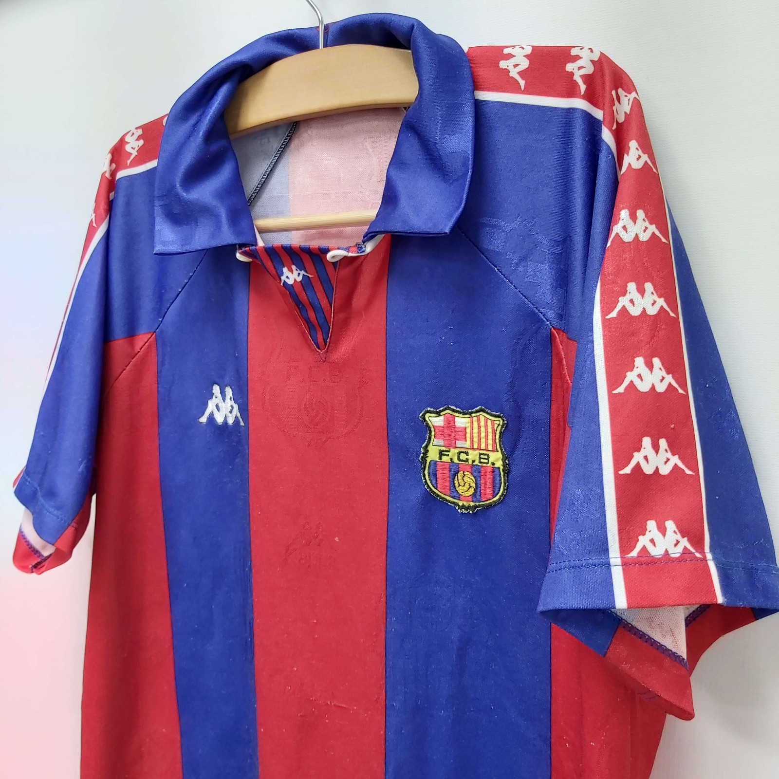 FC Barcelona 1993-94 Champions League Home Kit