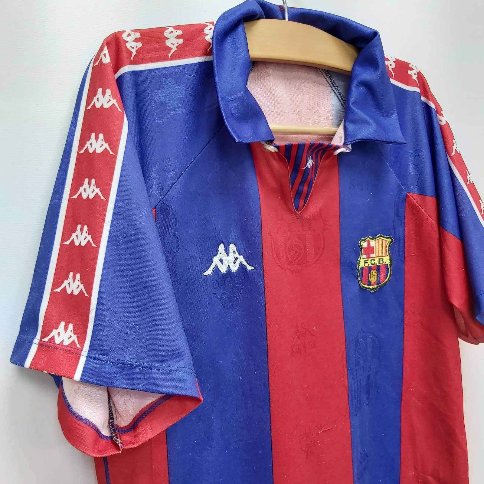 FC Barcelona 1993-94 Champions League Home Kit