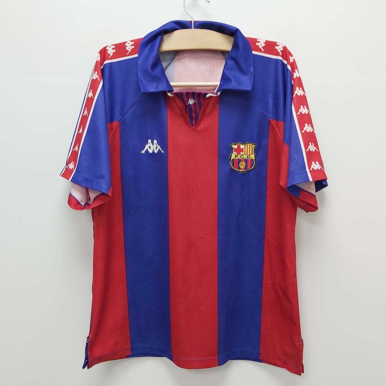 FC Barcelona 1993-94 Champions League Home Kit