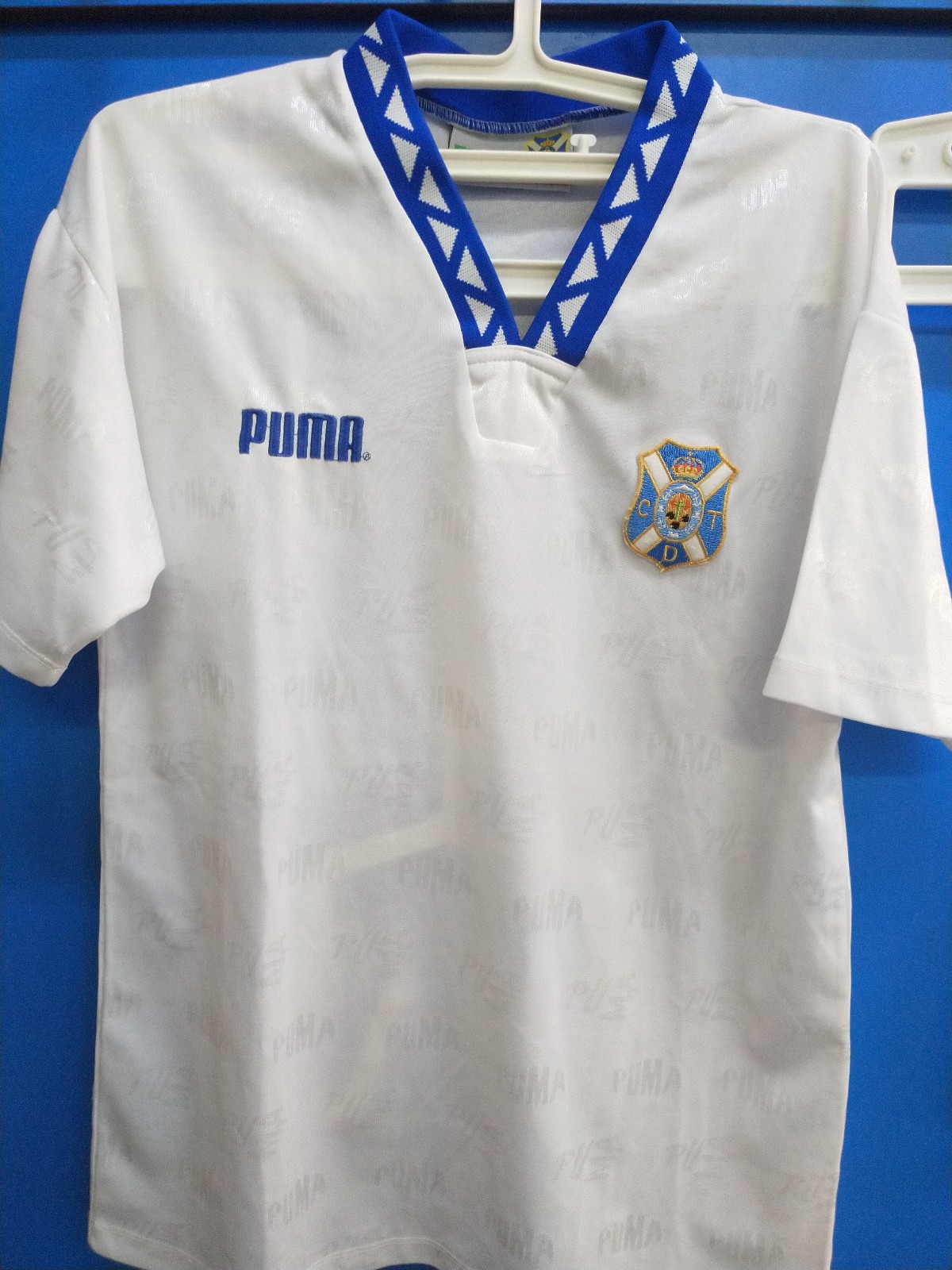 CD Tenerife 1993-94 Home Kit