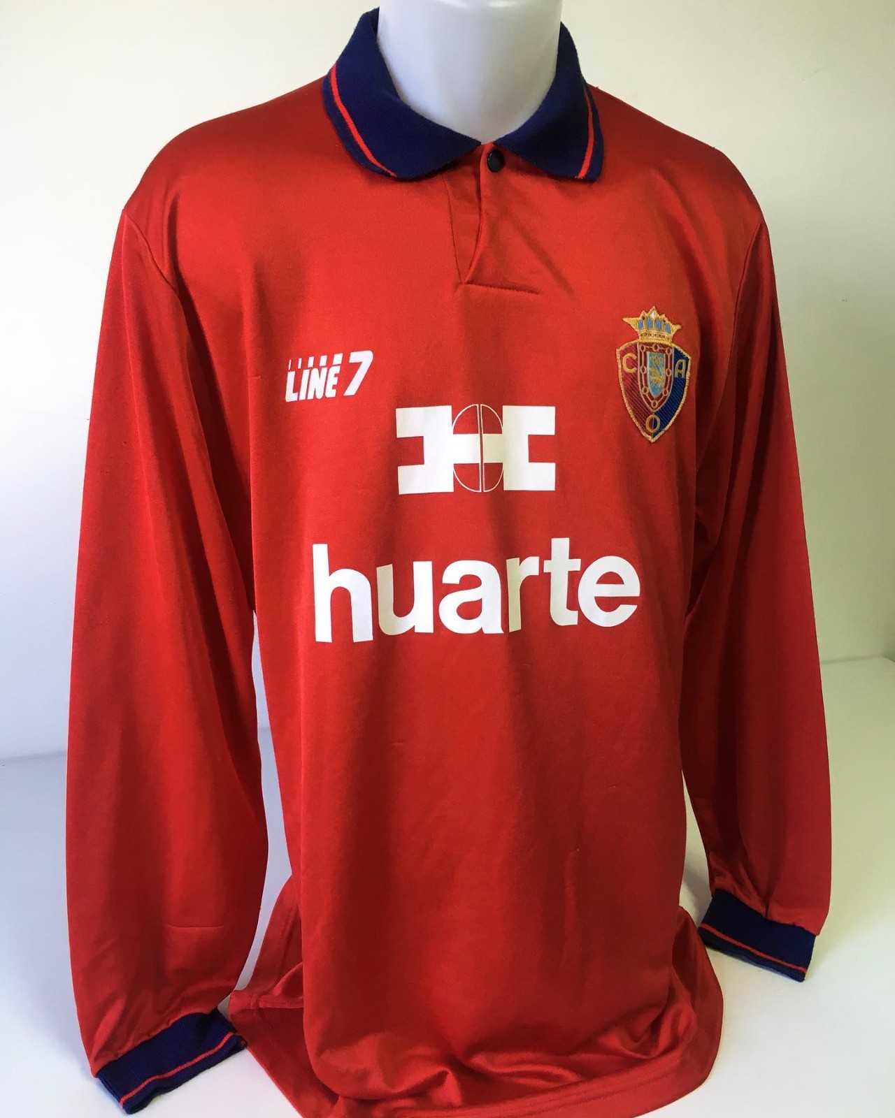 CA Osasuna 1993-94 Home Kit