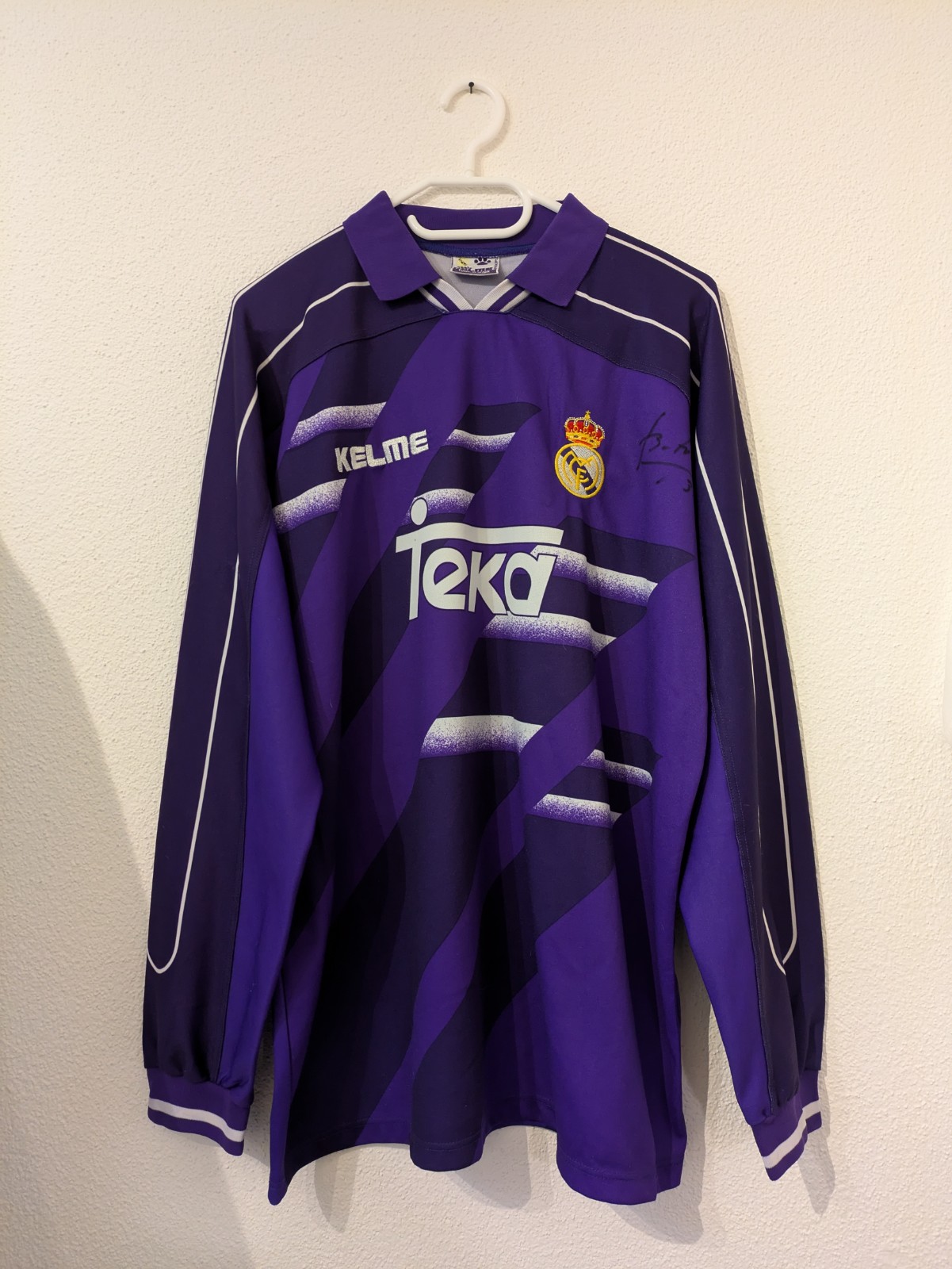 Real Madrid 1994-95 UEFA Cup Away Kit