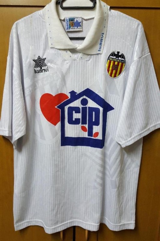 Valencia CF 1994-95 Home Kit