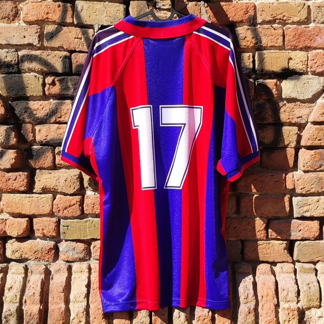 FC Barcelona 1995-96 UEFA Cup Home Kit