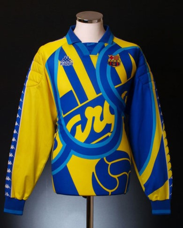 FC Barcelona 1995-96 GK 1 Kit