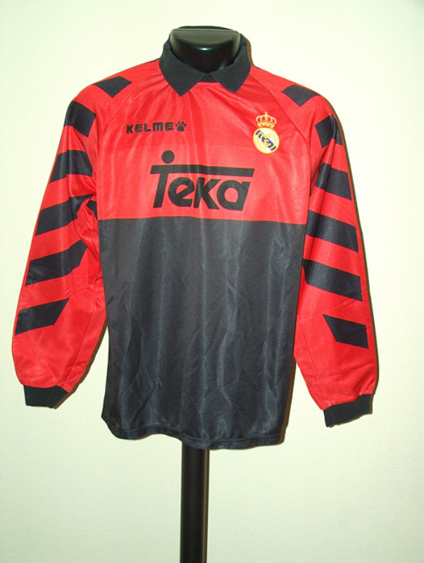 Real Madrid 1995-96 GK 3 Kit