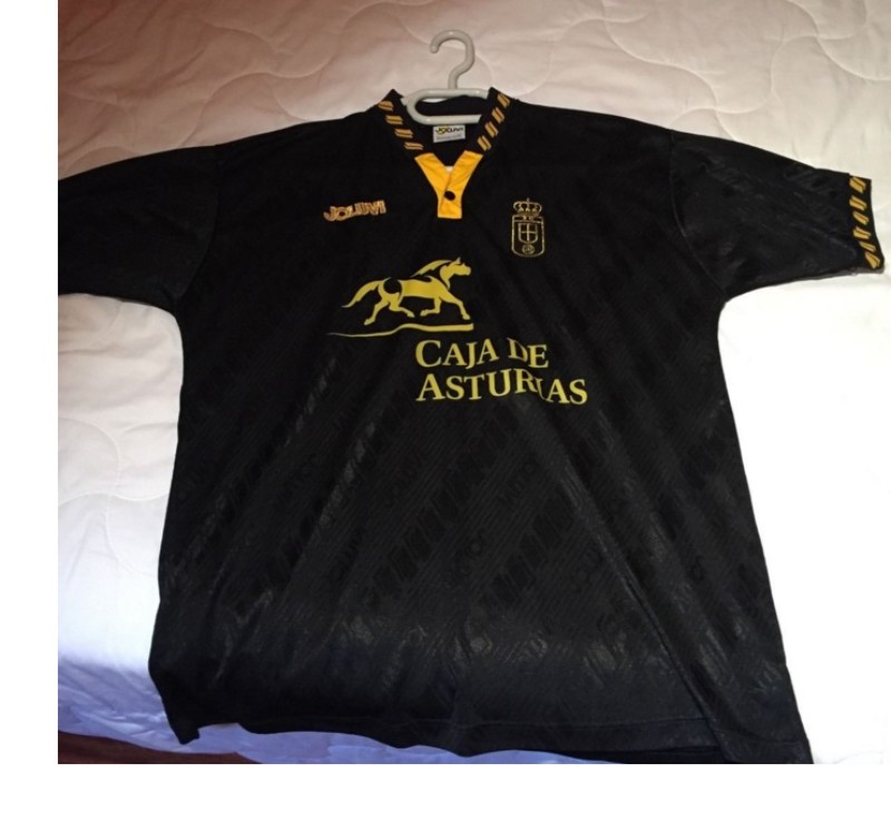 Real Oviedo 1995-96 Away Kit