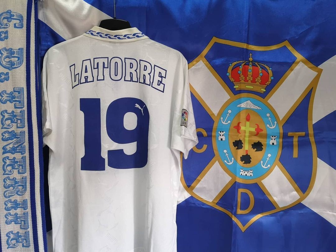 CD Tenerife 1995-96 Home 2 Kit