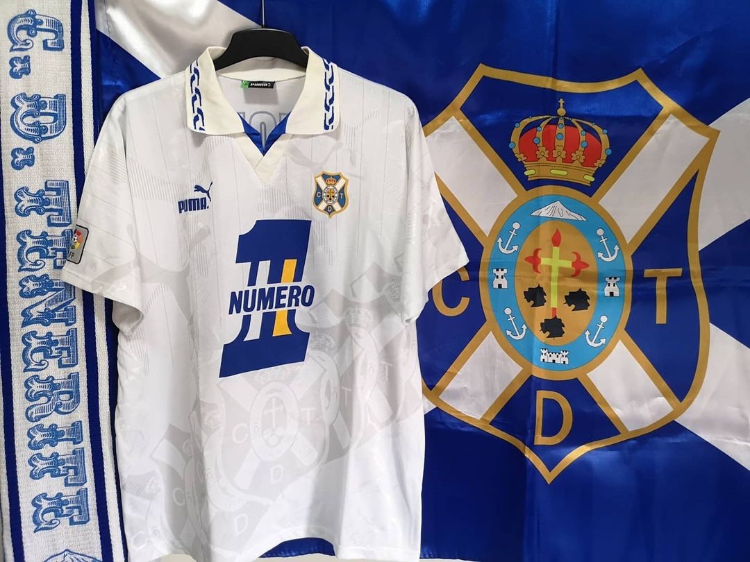 CD Tenerife 1995-96 Home 2 Kit