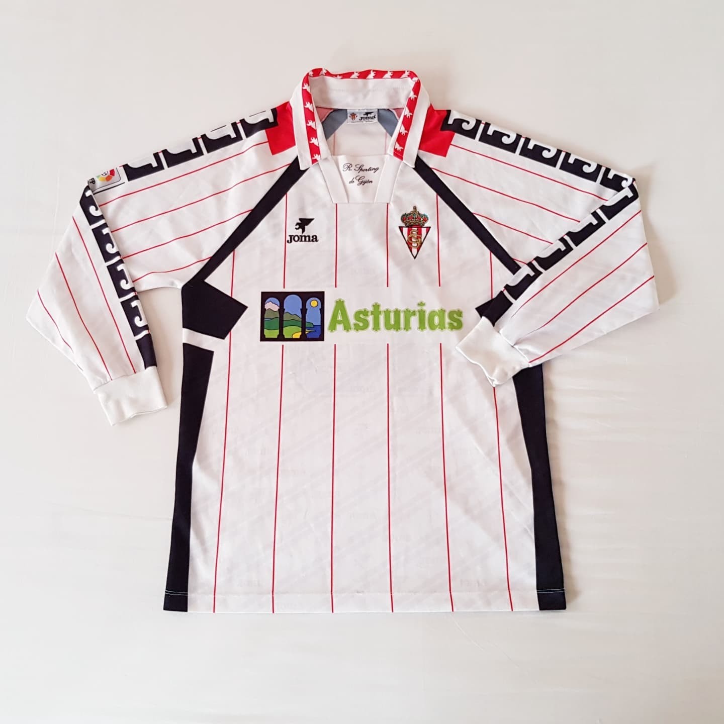 Sporting Gijón 1995-96 Away Kit