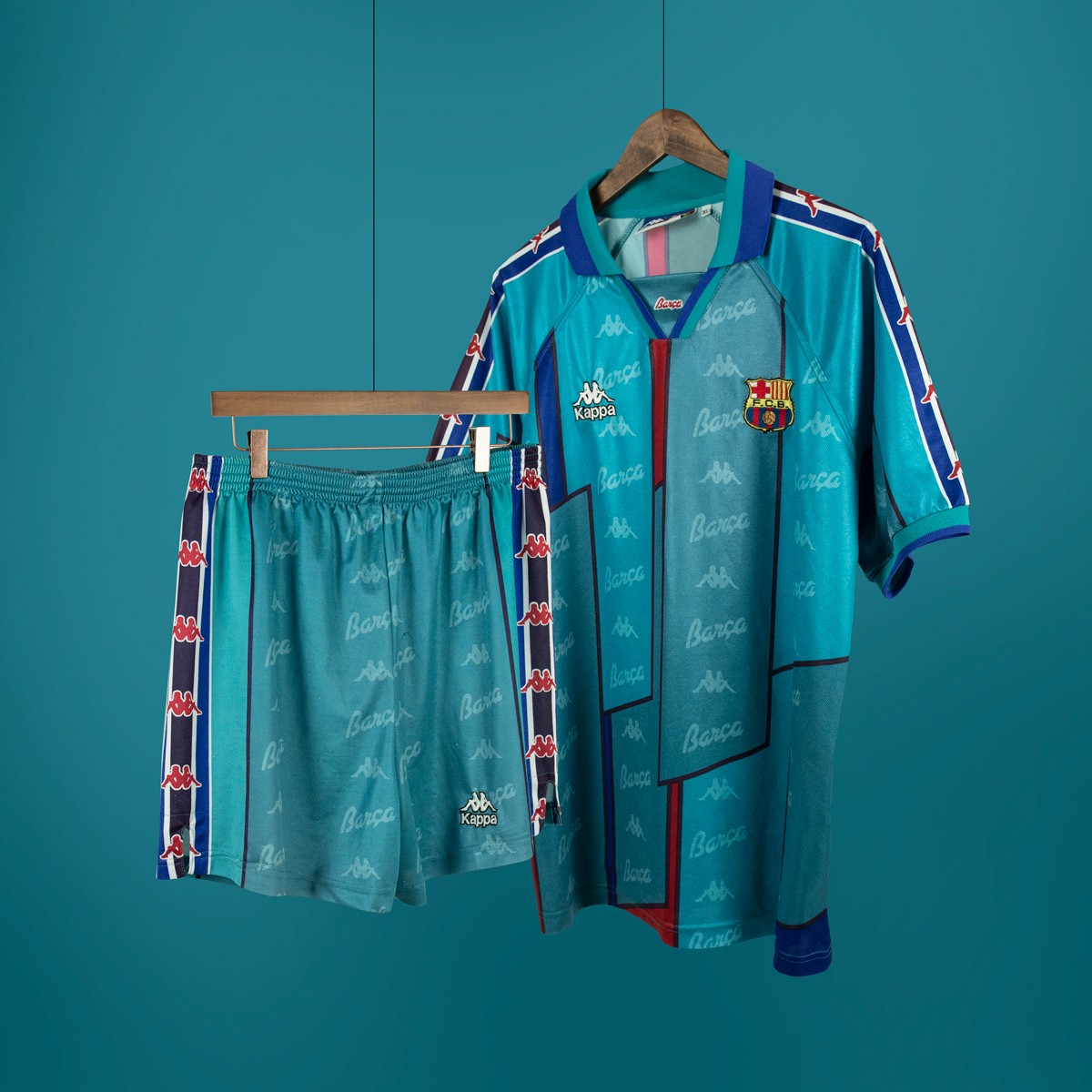 FC Barcelona 1996-97 Away Kit