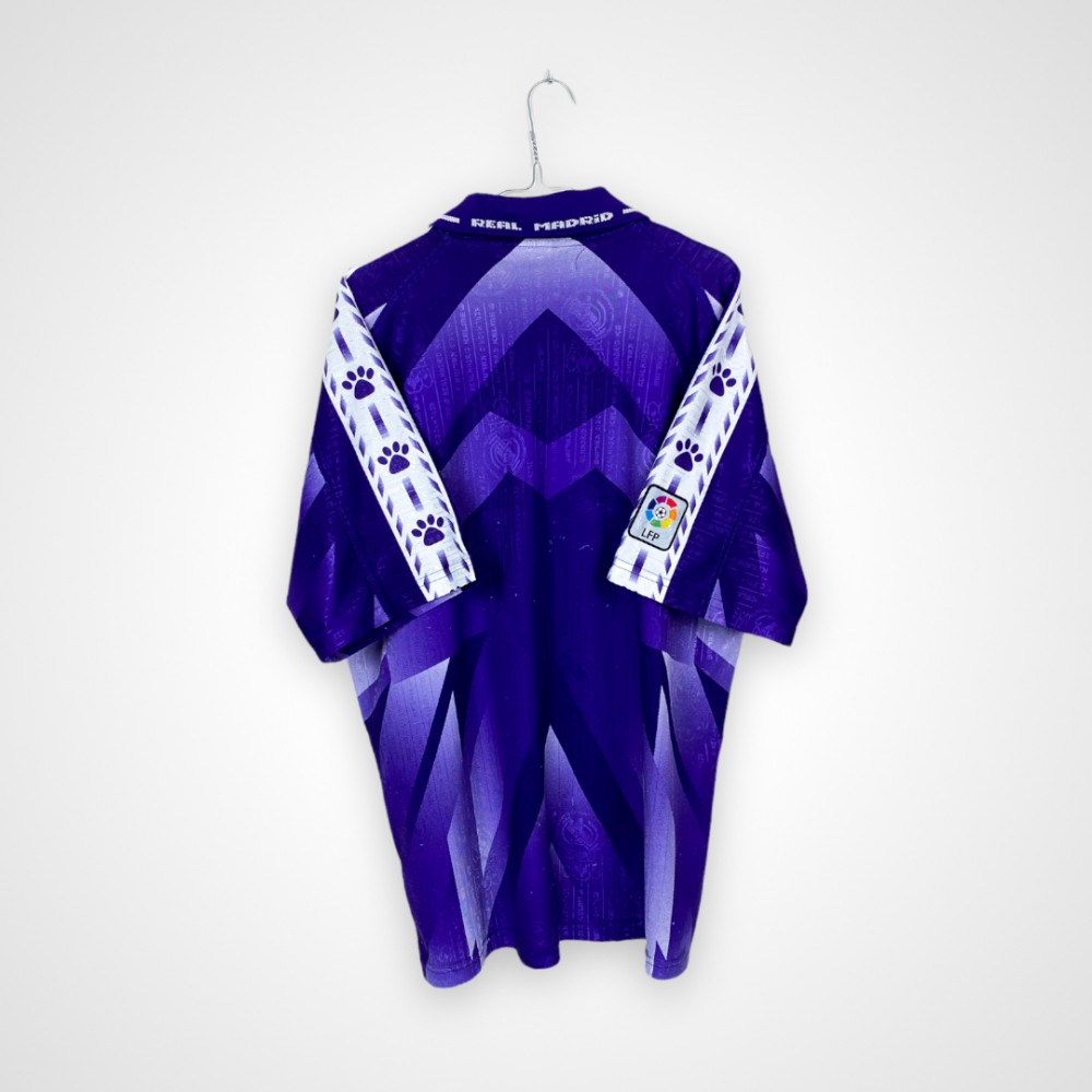 Real Madrid 1996-97 Away Kit