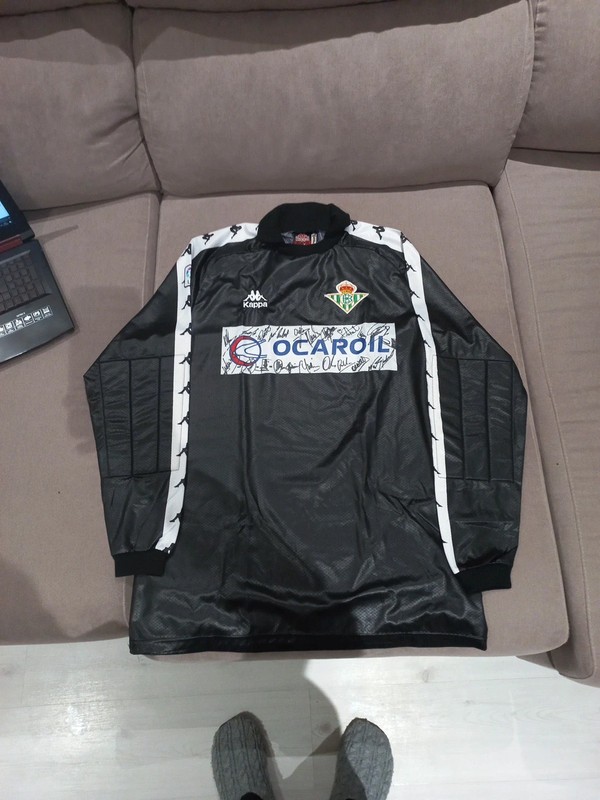 Real Betis 1996-97 GK Kit