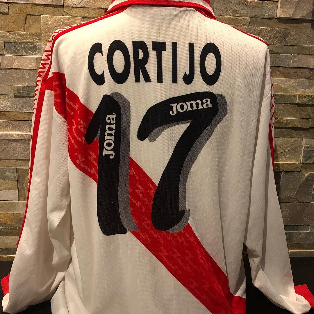Rayo Vallecano 1996-97 Home Kit