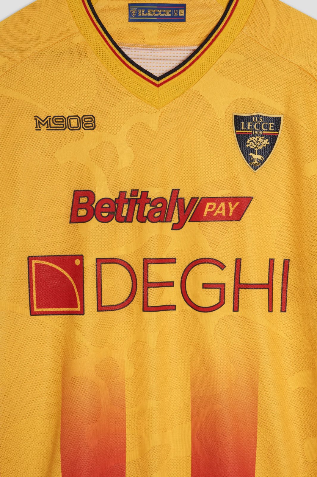 US Lecce 2025-26 Home Kit
