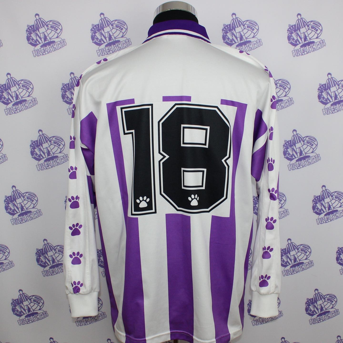 Real Valladolid 1996-97 Home 2 Kit