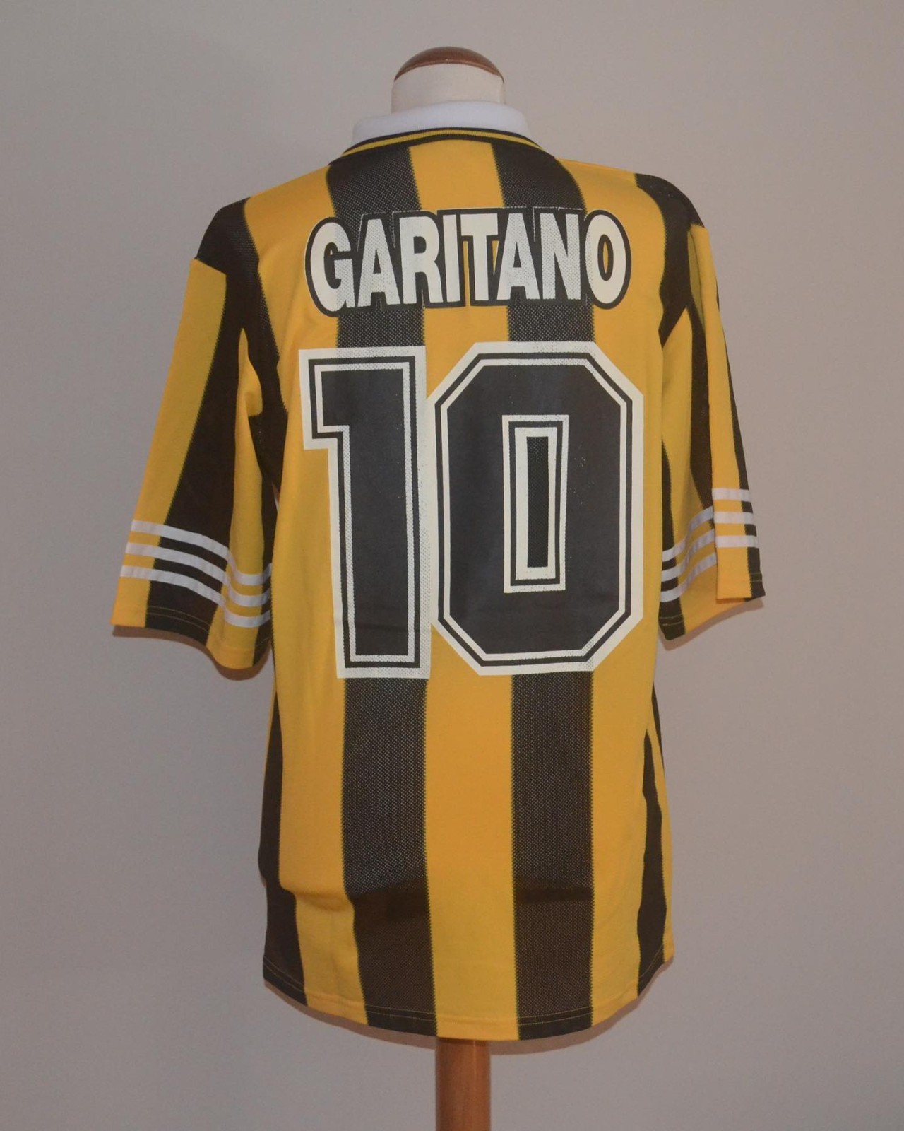 Real Zaragoza 1997-98 Third Kit