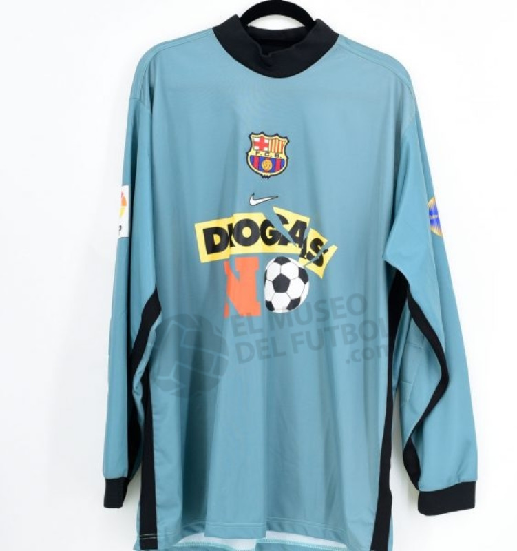 FC Barcelona 1998-99 GK 3 Kit