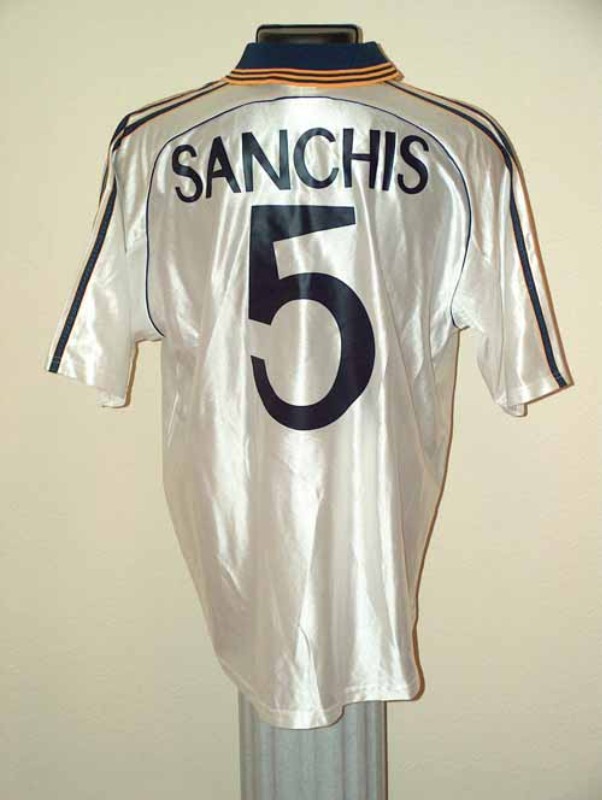 Real Madrid 1998-99 Home V2 Kit