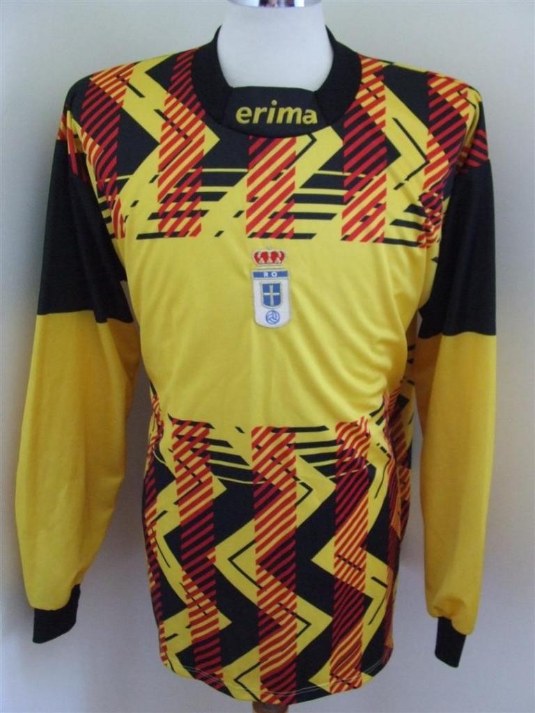 Real Oviedo 1998-99 GK 2 Kit