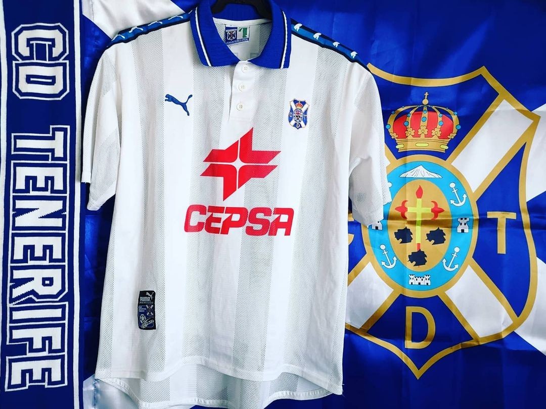 CD Tenerife 1998-99 Home Kit
