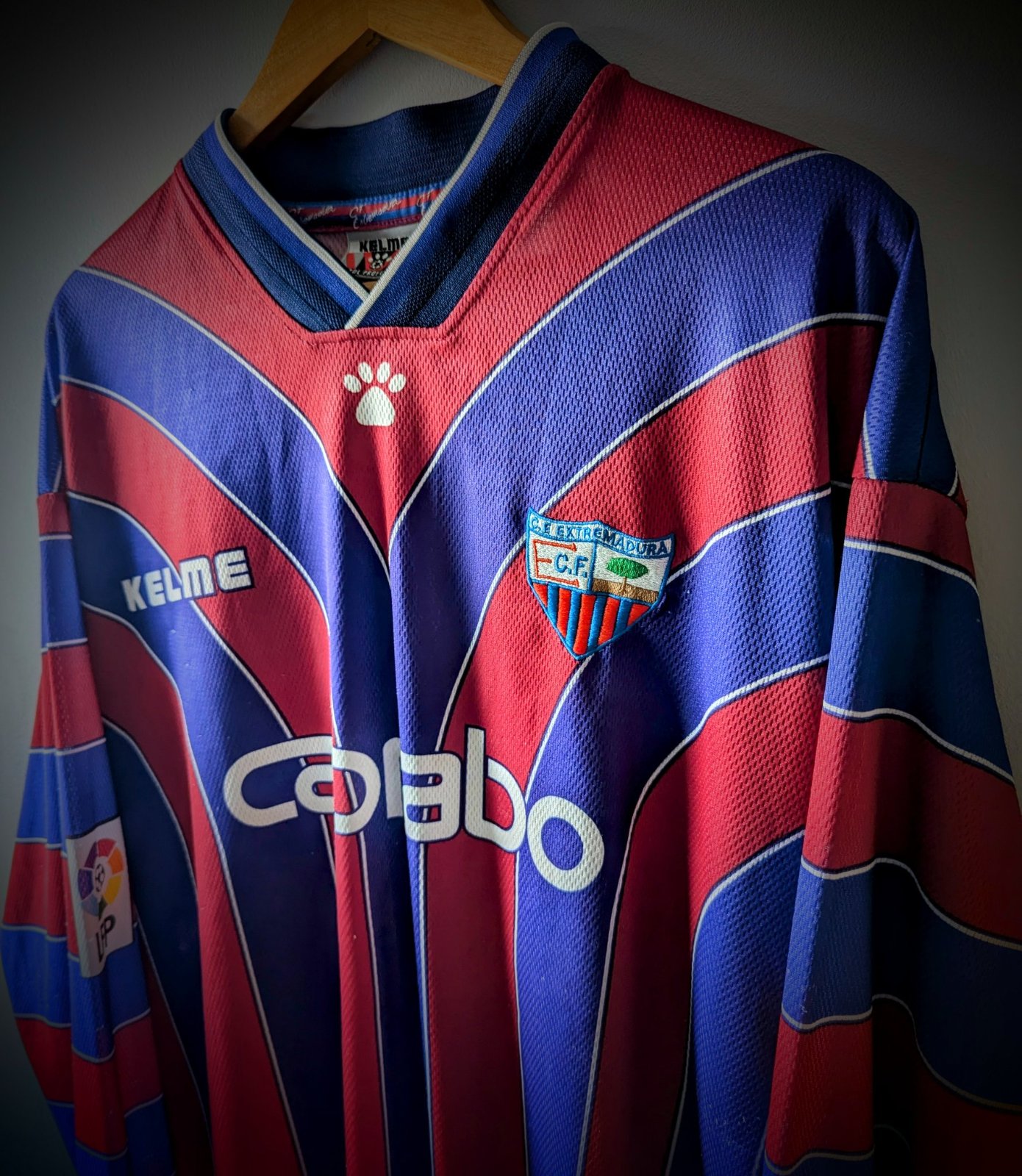 CF Extremadura 1998-99 Home Kit