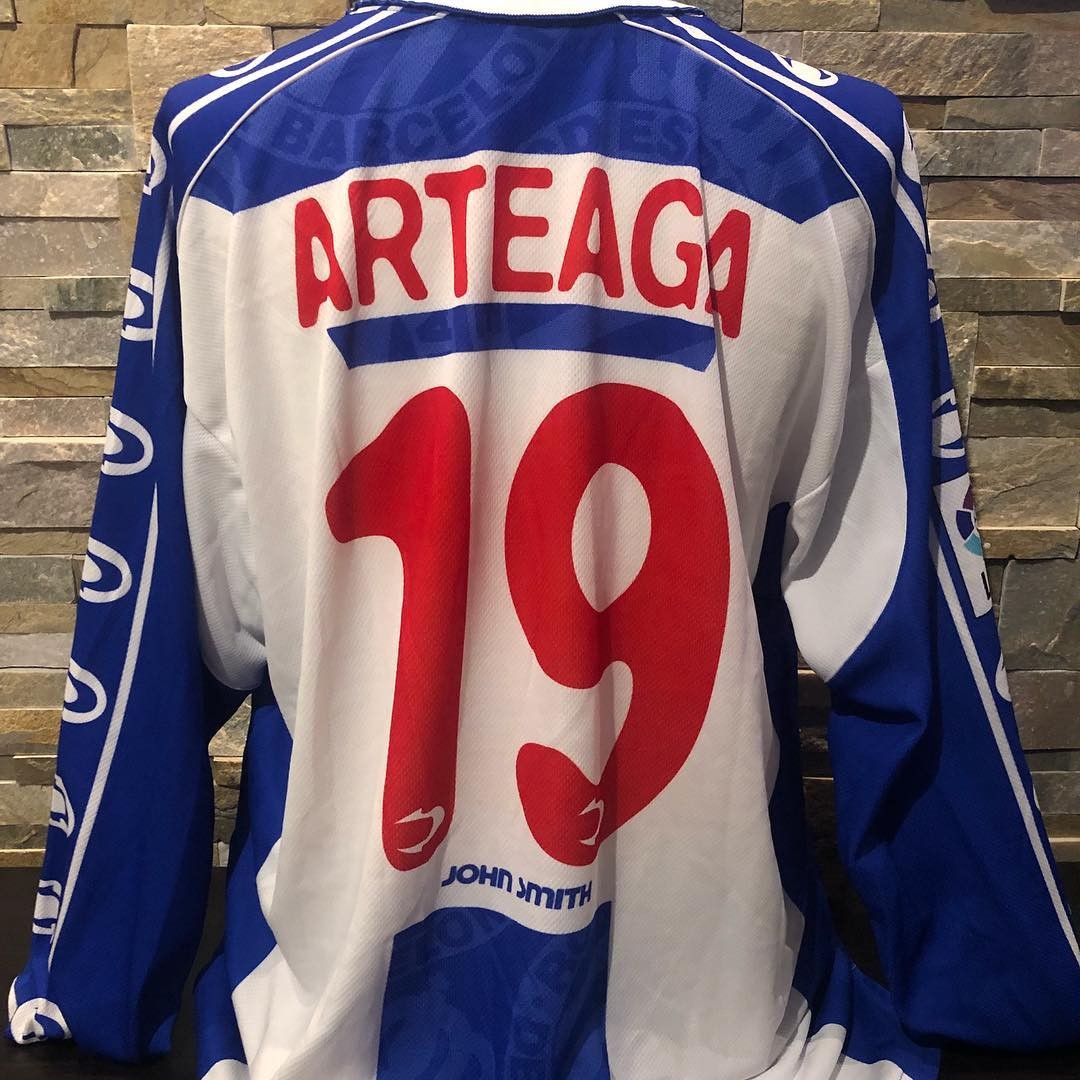 RCD Espanyol 1999-00 Home Kit