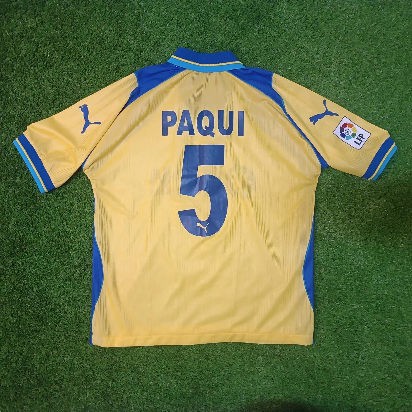 UD Las Palmas 2000-01 Home Kit