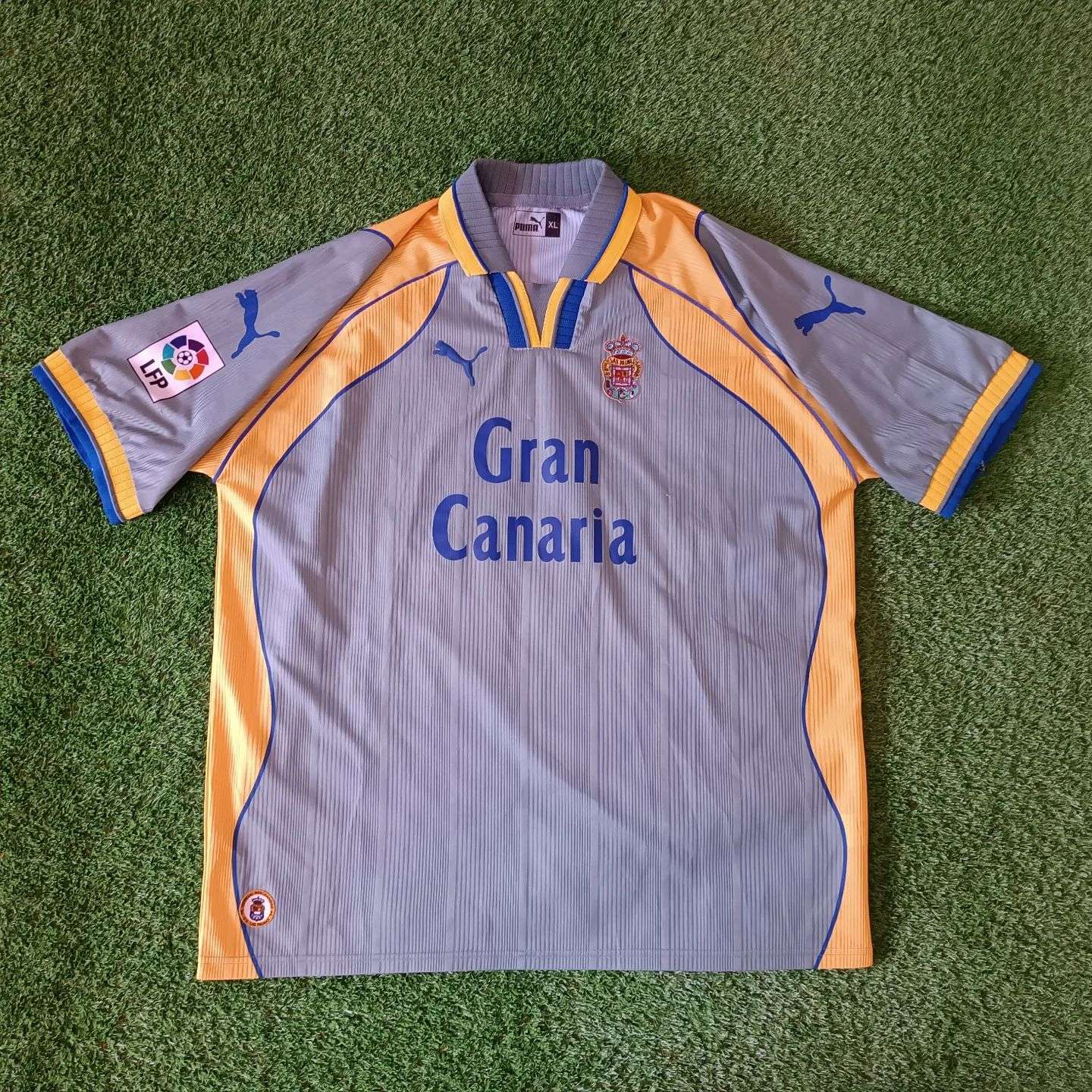 UD Las Palmas 2000-01 Away Kit