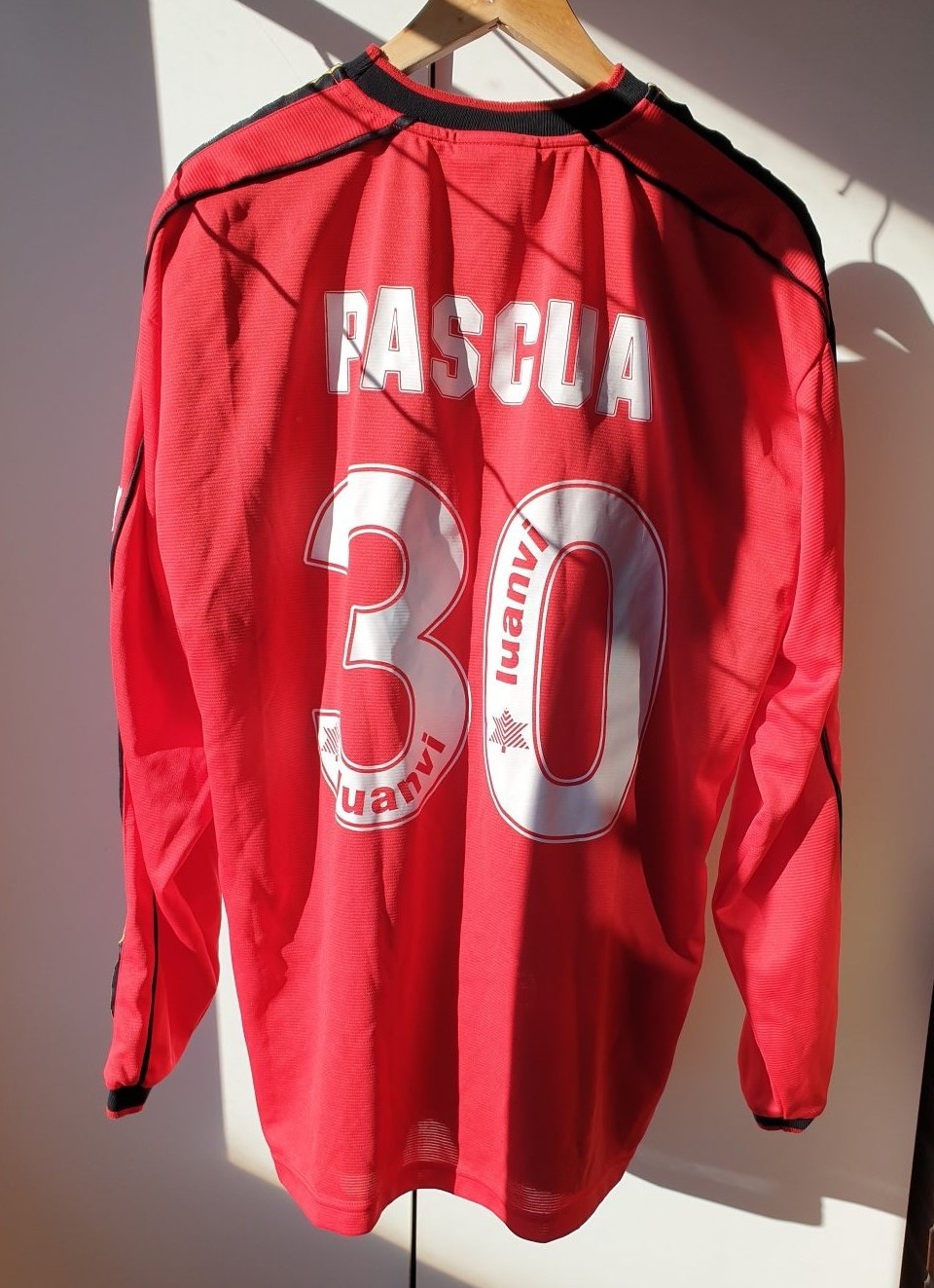 Deportivo Alavés 2000-01 GK 3 Kit