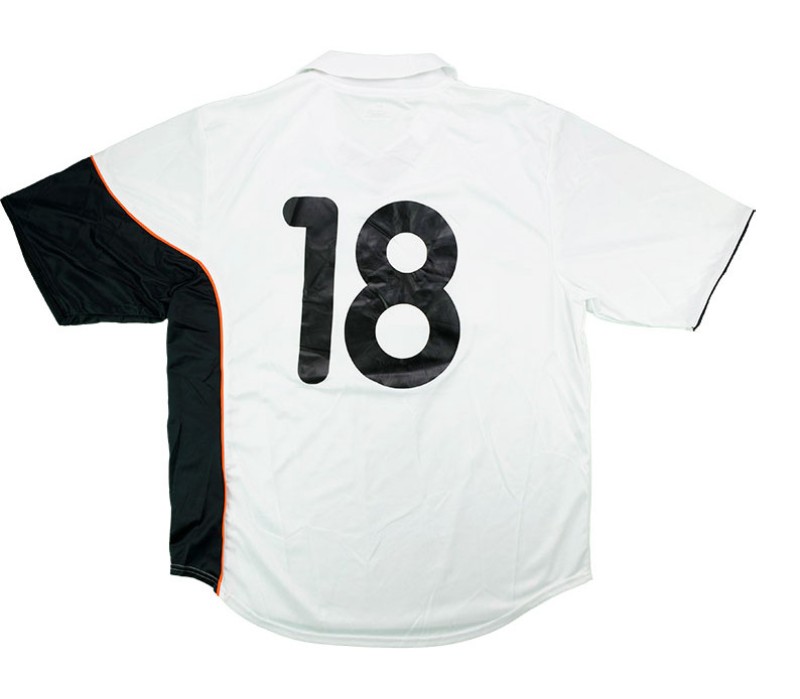 Valencia CF 2001-02 Home Kit