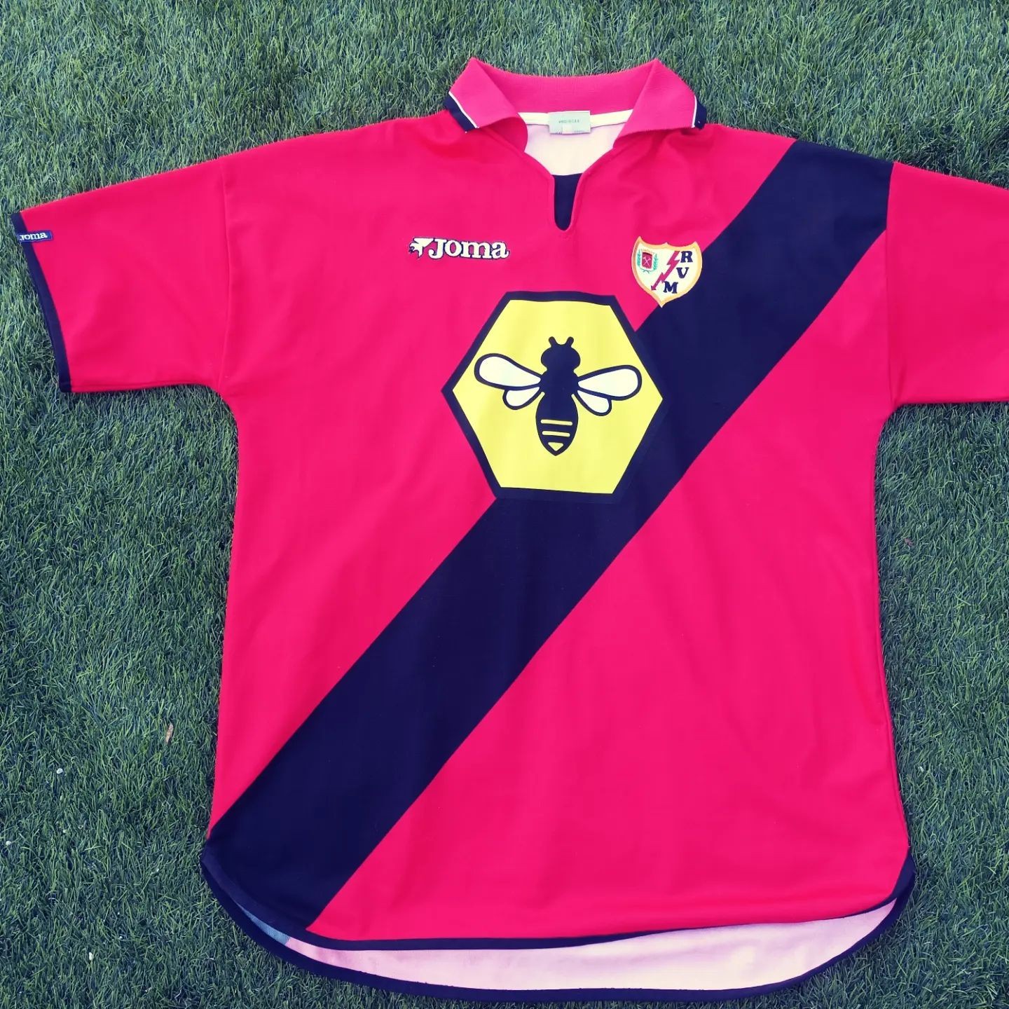 Rayo Vallecano 2001-02 Third Kit