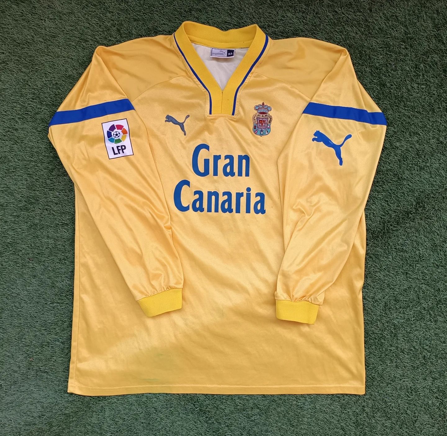 UD Las Palmas 2001-02 Home Kit