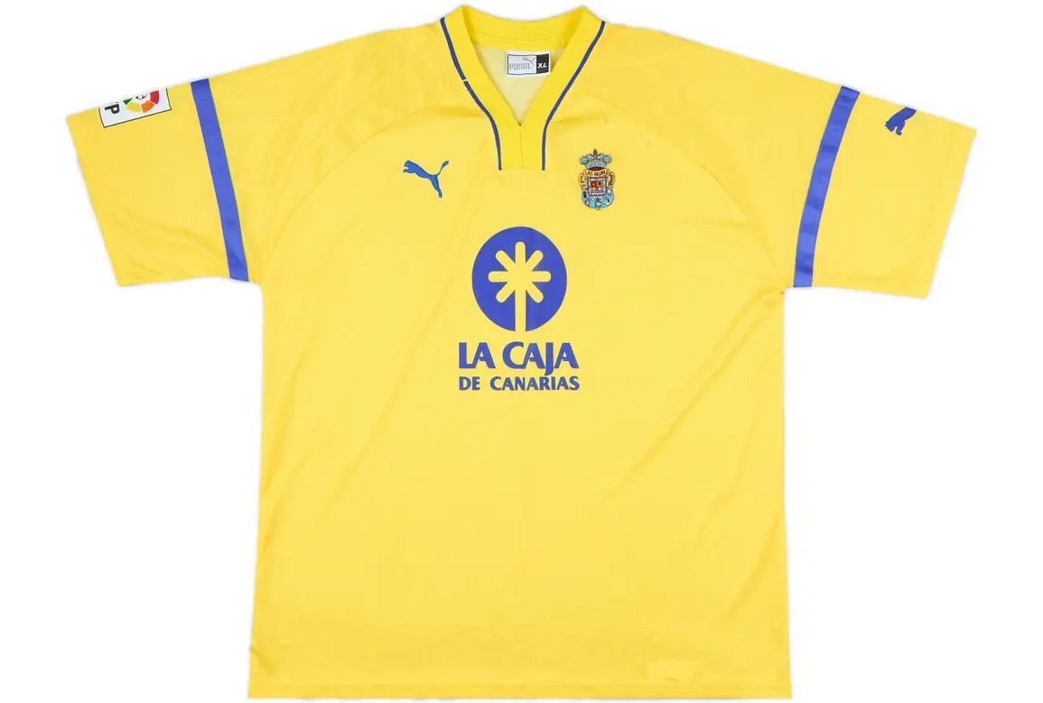 UD Las Palmas 2001-02 Home 2 Kit