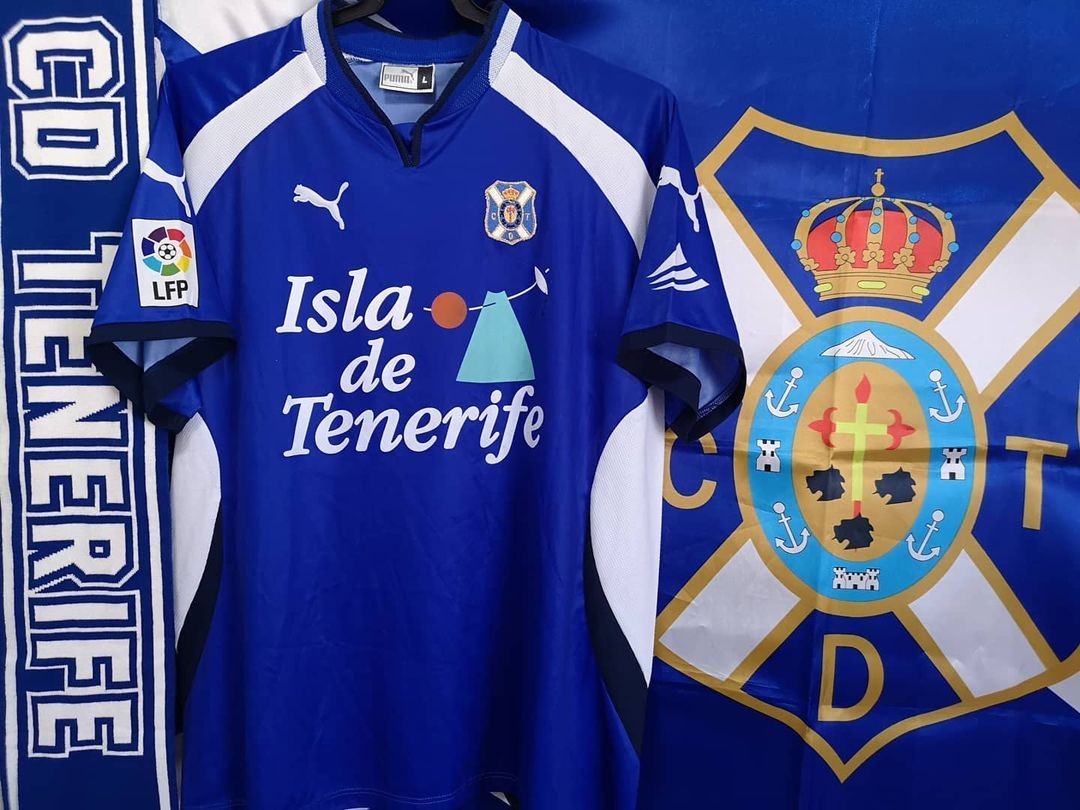 CD Tenerife 2001-02 Away Kit
