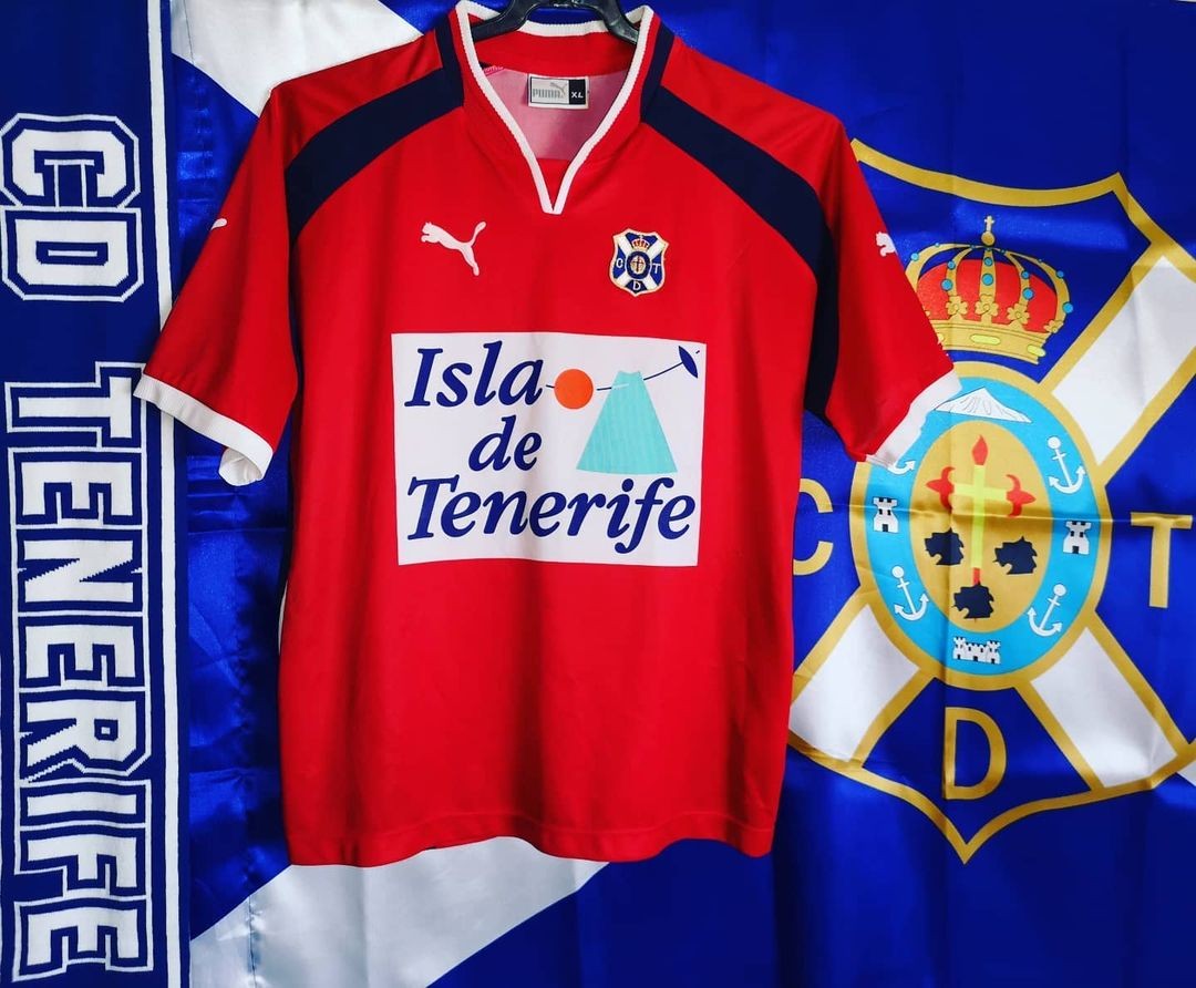 CD Tenerife 2001-02 Third Kit