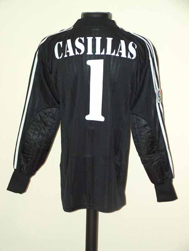 Real Madrid 2002-03 GK 6 Kit