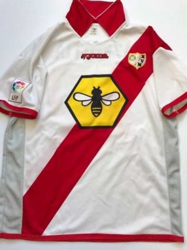 Rayo Vallecano 2002-03 Home Kit
