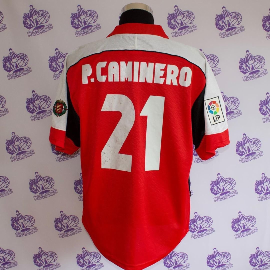 Real Valladolid 2002-03 Away Kit