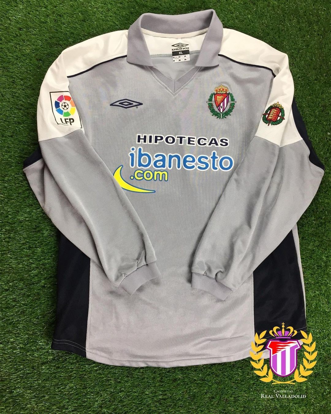 Real Valladolid 2002-03 Third Kit