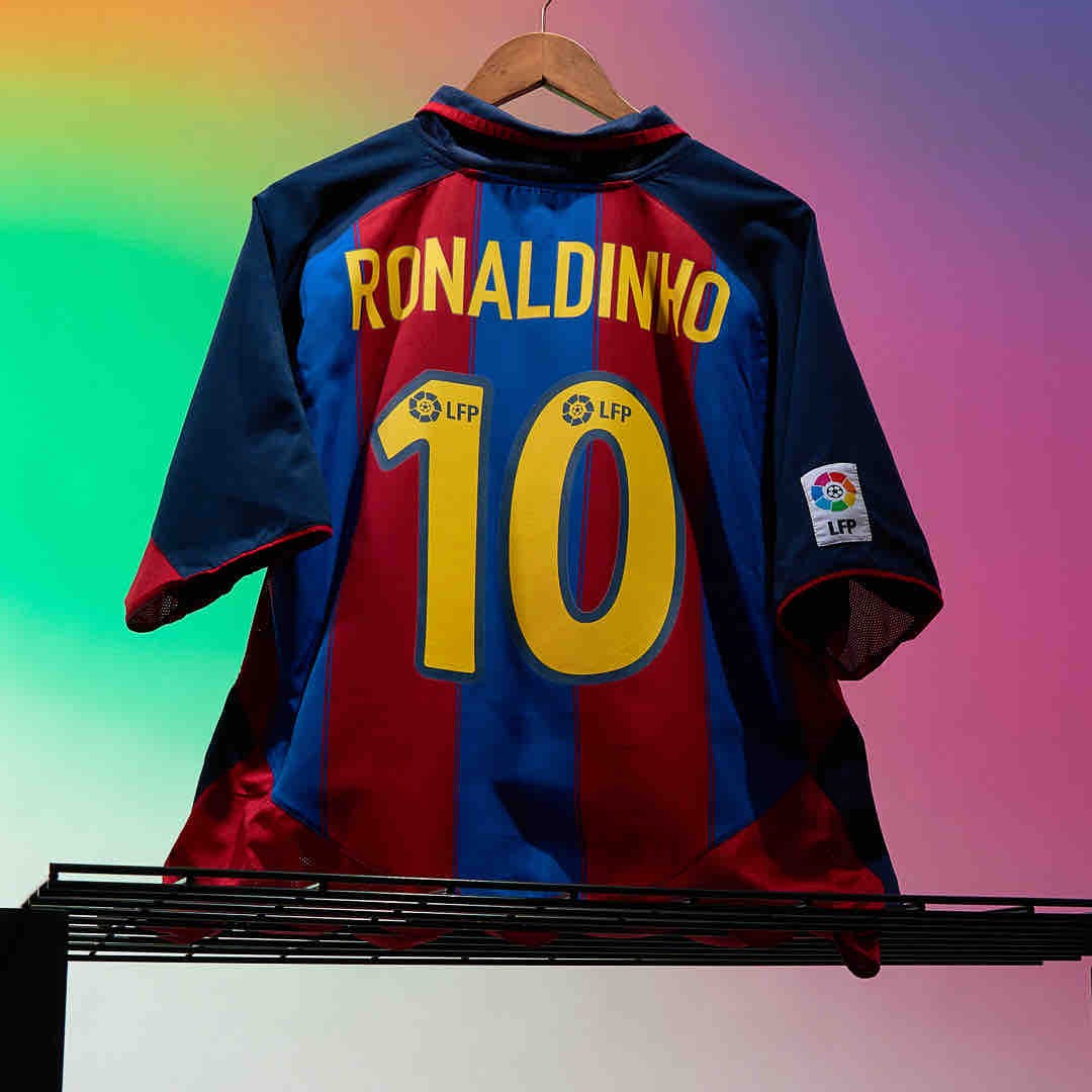 FC Barcelona 2003-04 Home Kit