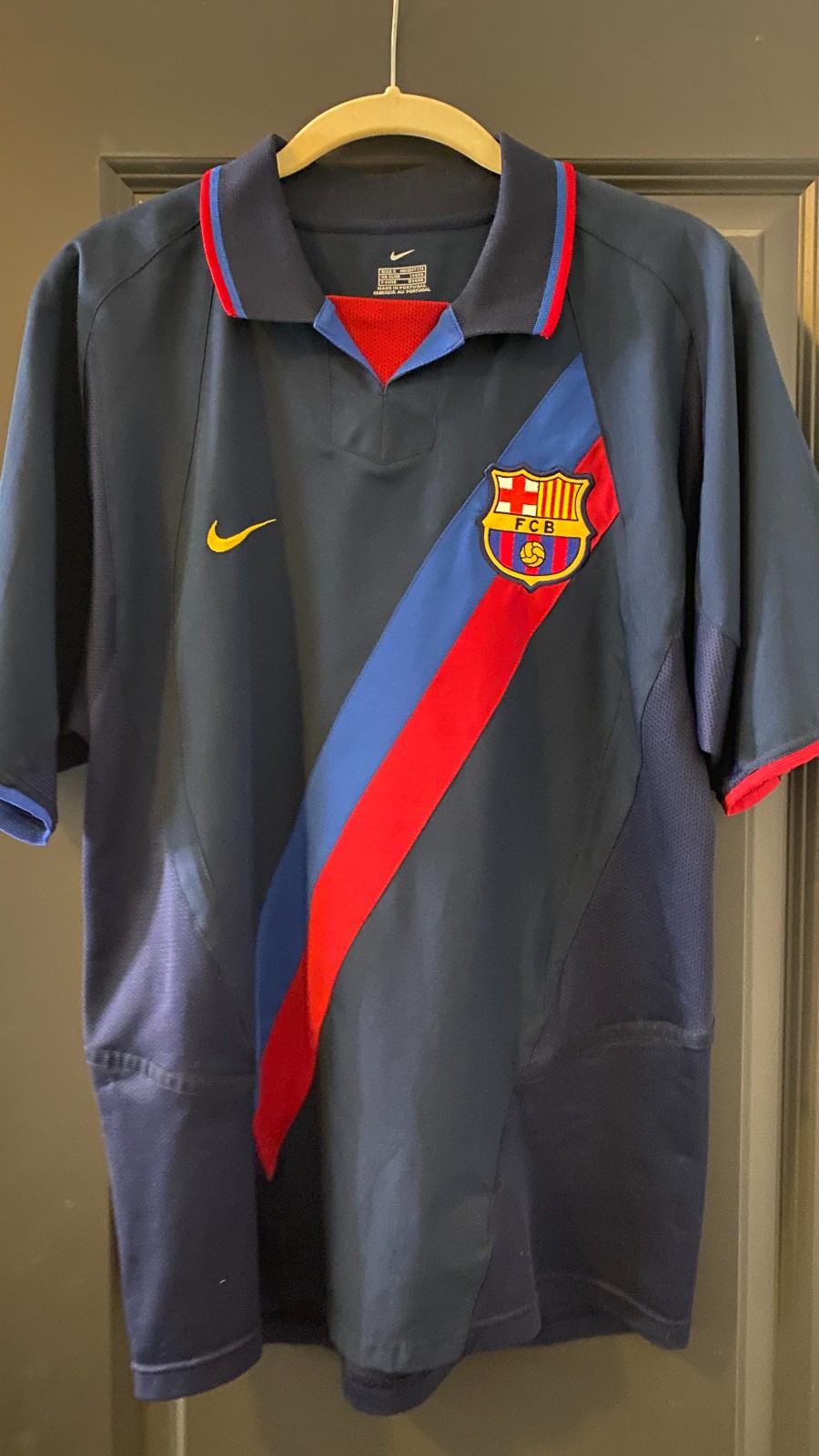 FC Barcelona 2003-04 Third Kit