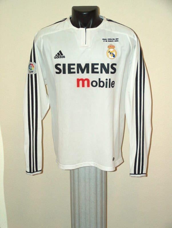Real Madrid 2003-04 Copa del Rey Final Kit